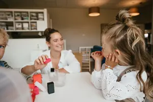 Werken Bij Compananny Kinderopvang Kinderen Spelen Nanny