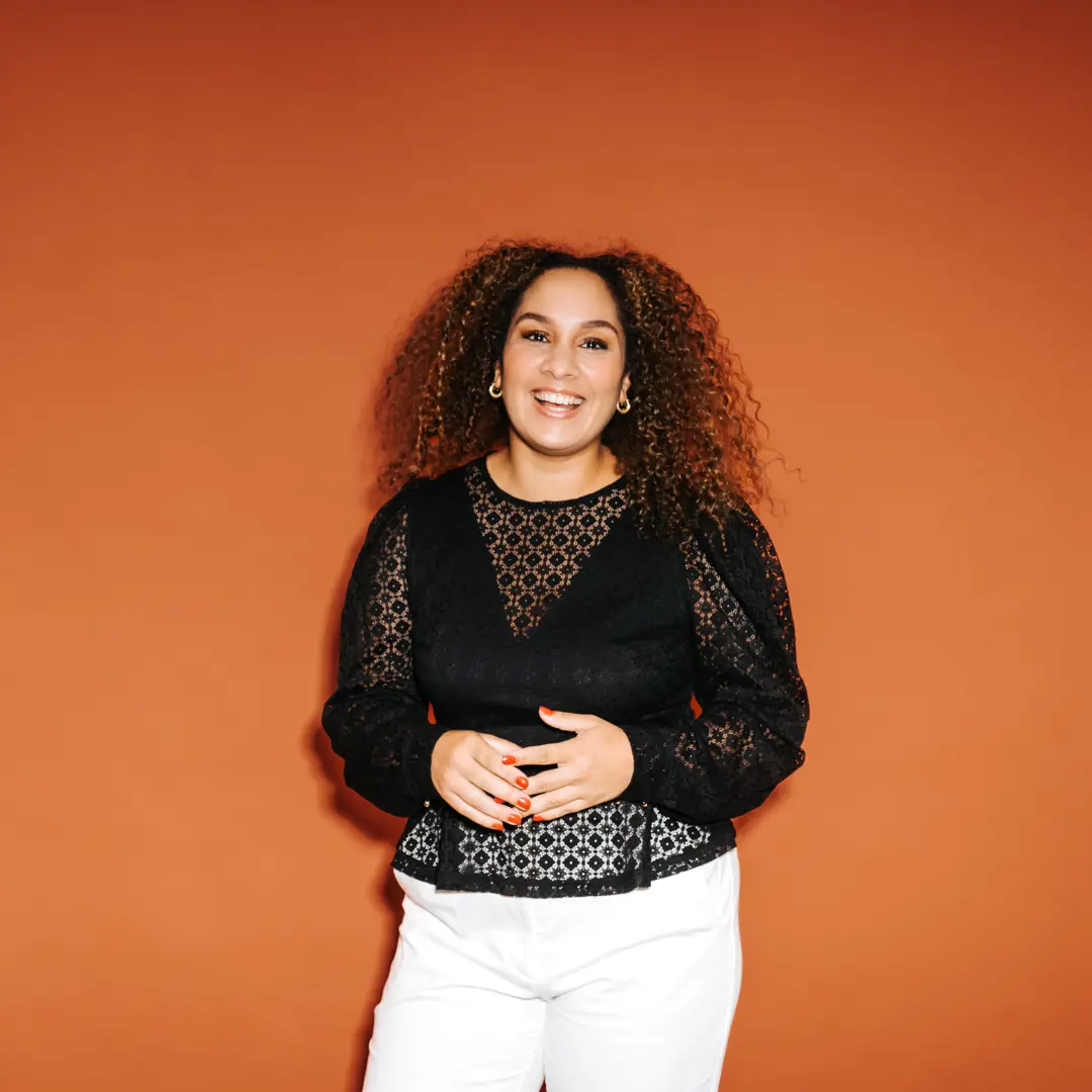 Collega's vertellen Recruiter sophie lacht