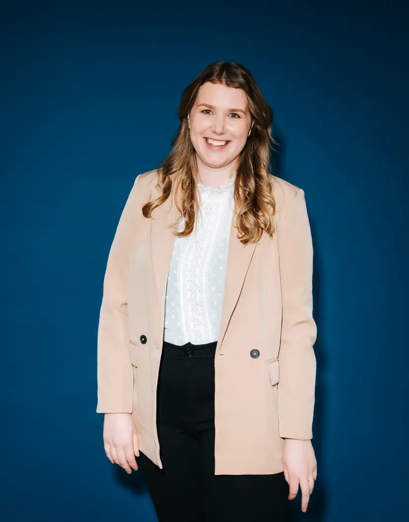Portretfoto BBL Recruiter Anja CompaNanny