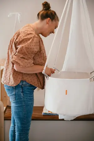 Werken Bij Compananny Kinderopvang Baby Ligt In Wieg