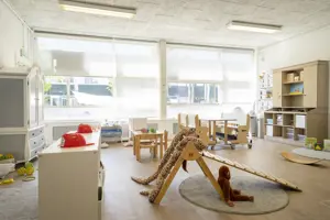 Werken Bij Compananny Kinderopvang Schalkwijk Binnen Glijbaan Knuffels Locaties