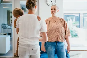 Werken Bij Compananny Collegas Kindje Pedagogisch Medewerker Stagevergoeding Stage Lopen In De Kinderopvang Waar Moet Je Op Letten