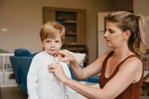 Werken Bij Compananny Kinderopvang Nanny Kind Aankleden